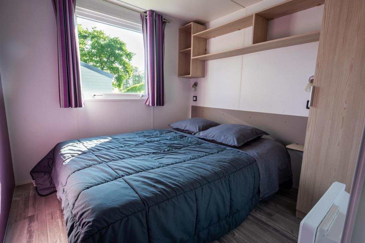 Camping Les Falaises De Toussaint 外观 照片